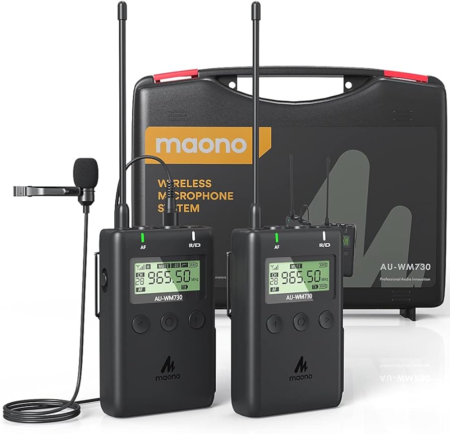 Equipo de micrófono transmisor y receptor para clases o conferencias. Este equipo se conecta al transmisor FM.
